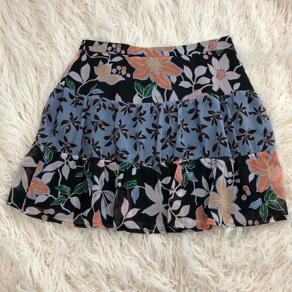Loft Ruffled Skirt
